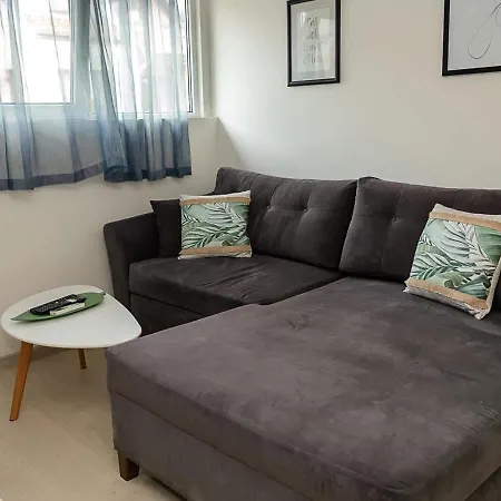 Appartamento Cozy Escape Near Sea Garden & By Flat Manаger