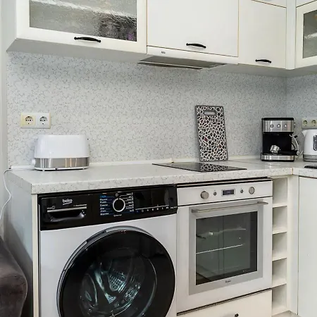Cozy Escape Near Sea Garden & By Flat Manаger דירה