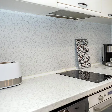 Cozy Escape Near Sea Garden & By Flat Manаger Appartamento Varna