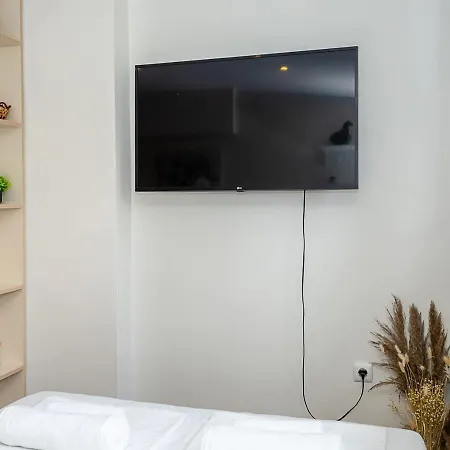 Cozy Escape Near Sea Garden & By Flat Manаger וארנה